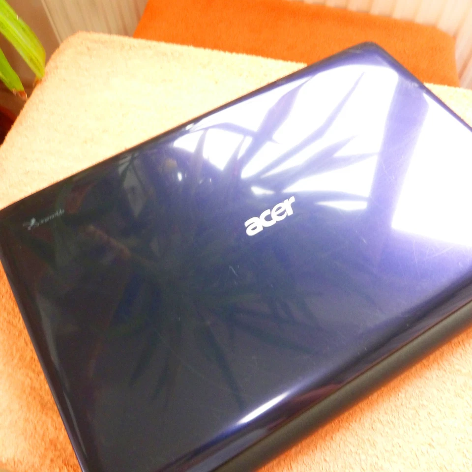 XXL SET Acer 7738 GEMSTONE 17 Zoll l Windows 7 l GeForce HDMI BLURAY DOLBY SOUND - Bild 3 von 4