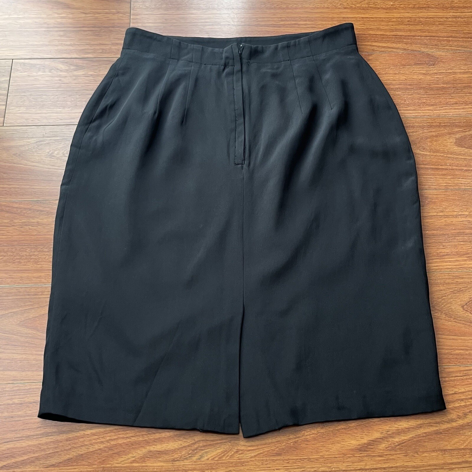 BROOKS BROTHERS Women’s Basic Classic Timeless Si… - image 2