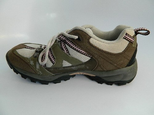Womens Adventuridge Hiking Boots Size 8 