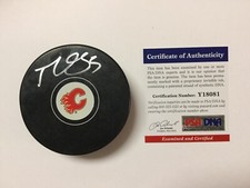 Mark Giordano Signed Calgary Flames Hockey Puck PSA/DNA COA Autographed a