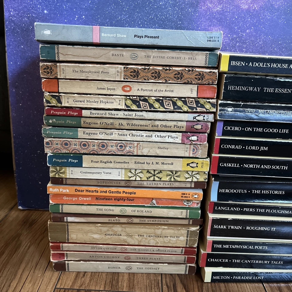 VTG 42 Mix Authors Penguin Classics Black Spines & Other Paperback Books Decor Foto 3 de 4