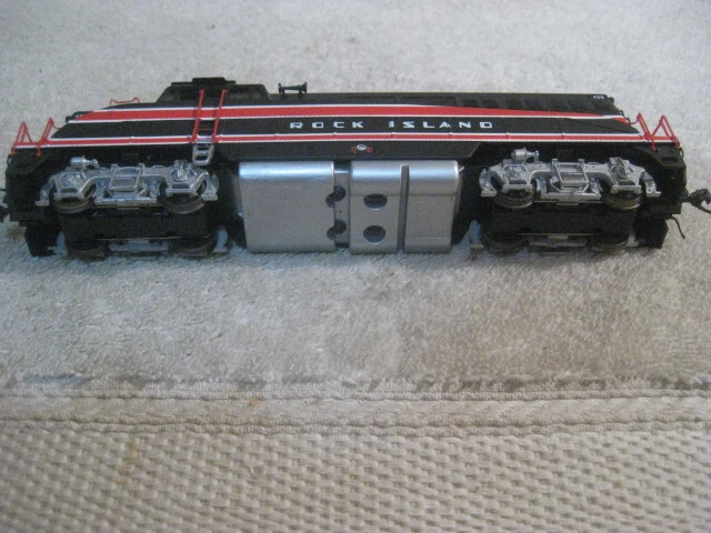 HO Scale Life Like  Proto 2000 BL2 Rock Island diesel Locomotive no 429 TESTED - Image 4 of 4
