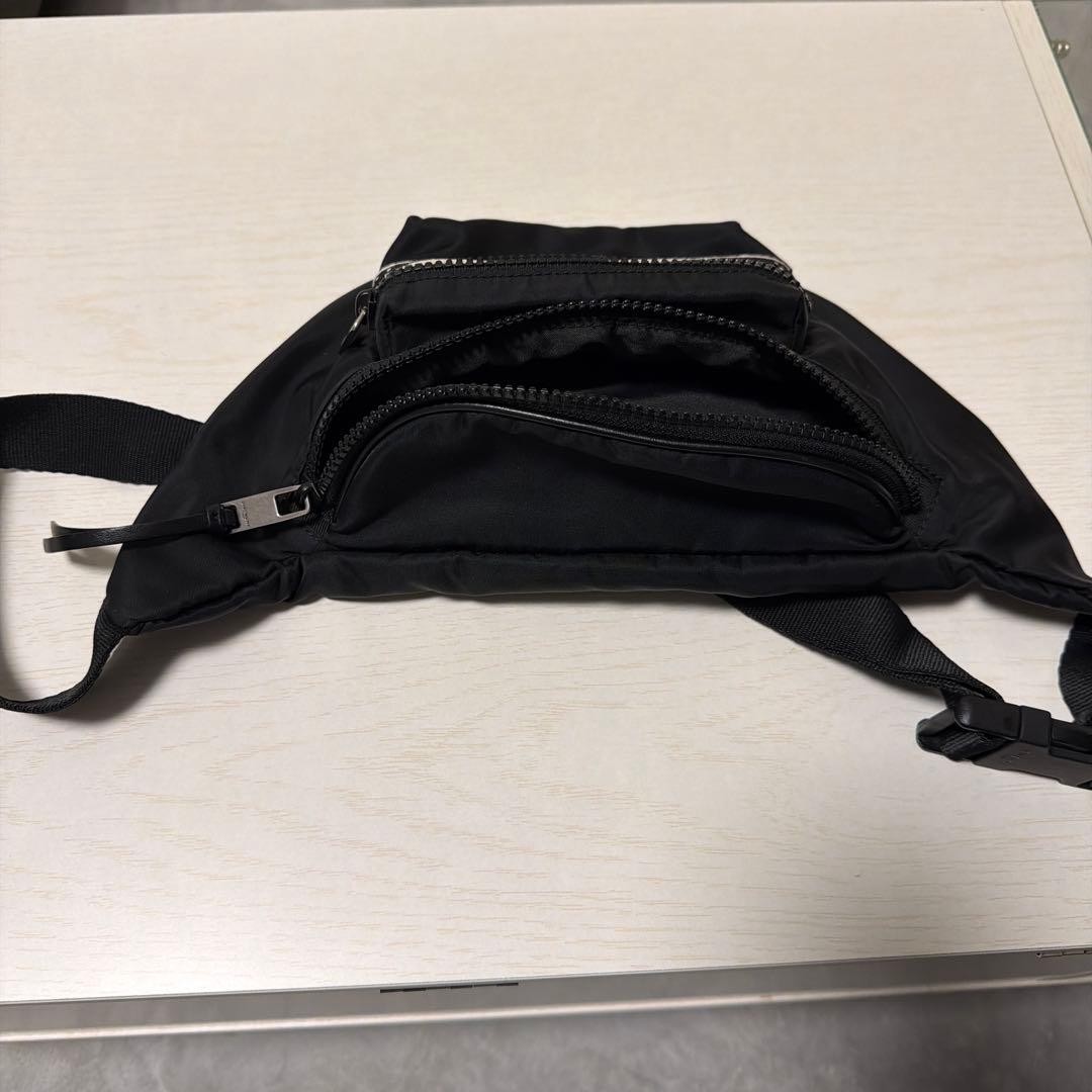 GIVENCHY black body bag thumbnail 3