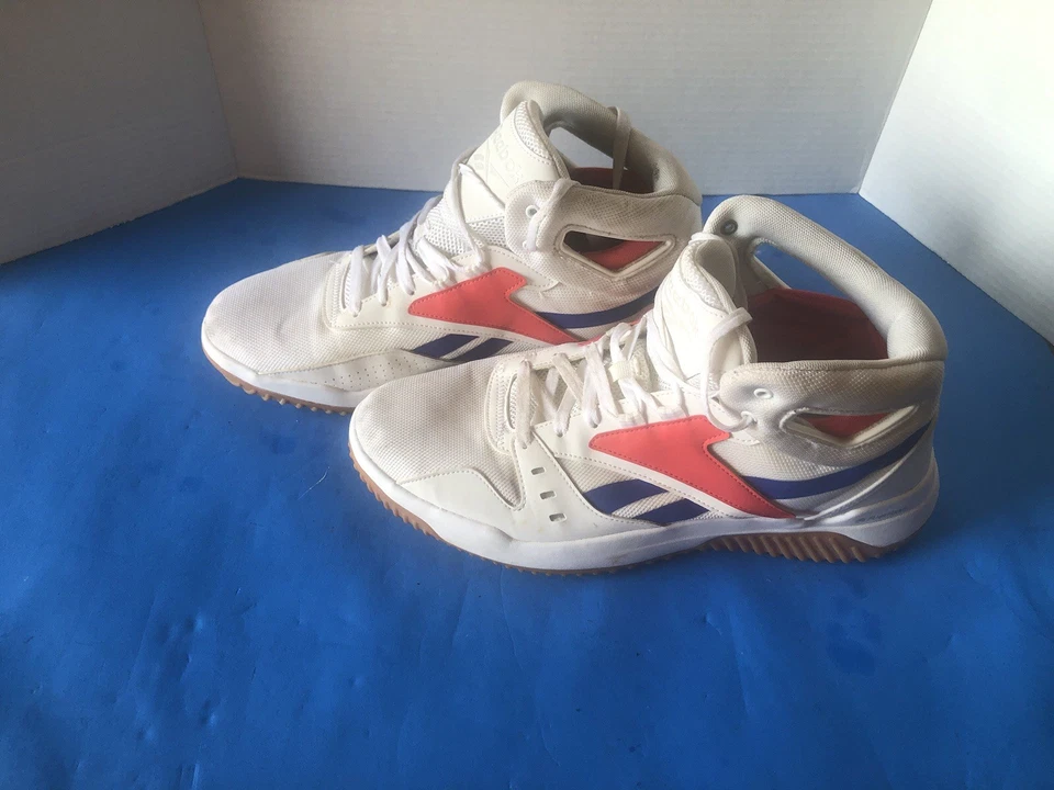 Zapatilla deportiva Reebok Bb Os Mid para hombre TALLA 12 color blanco rojo radiante azul humilde Foto 3 de 4