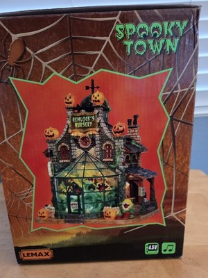 Lemax Spooky Town Hemlock's Nursery Illuminated Sound Halloween House