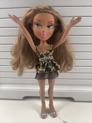 Bratz Doll Pampered Pupz YASMIN 2007 - Original Clothes & Shoes