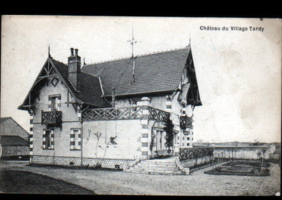 FOECY (18) CHATEAU du VILLAGE TARDY: VILLA von Frau Marie GOULOT Anfang 1900