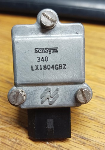 SenSym National Semiconductor LX1804GBZ 340 Pressure Transducer 1/8" MPT / Barb - Picture 4 of 5