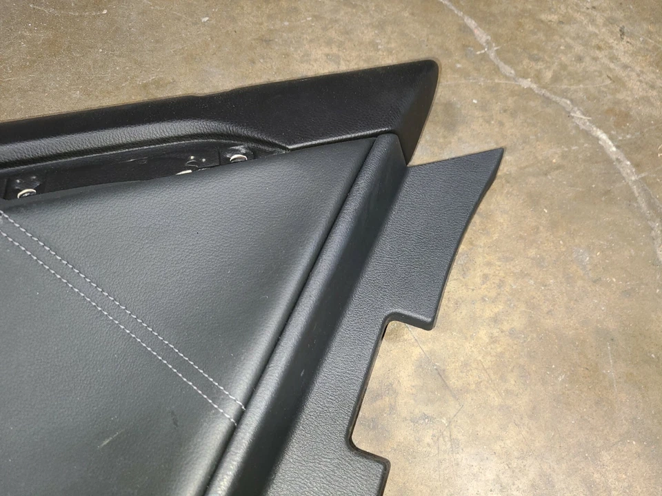 Conjunto de panel interior de puerta trasera derecha Acura TL Type S 2007 2008 OEM 8076 Foto 2 de 4