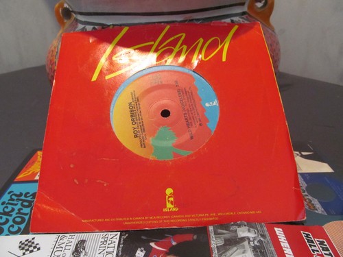 ROY ORBISON, WILD HEARTS - TIME, ISLAND 97027 CANADA, EXCELLENT - Picture 2 of 6