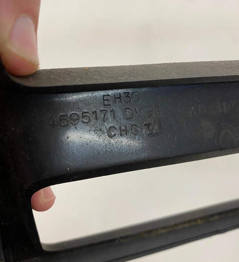 1993-1997 DODGE INTREPID RADIO/HVAC BEZEL P/N 4595171 TRIM GENUINE OEM PART Foto 4 de 4