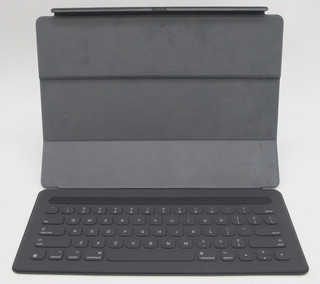 Apple Smart Keyboard for iPad Pro 12.9” (1st & 2nd Gen) – A1636