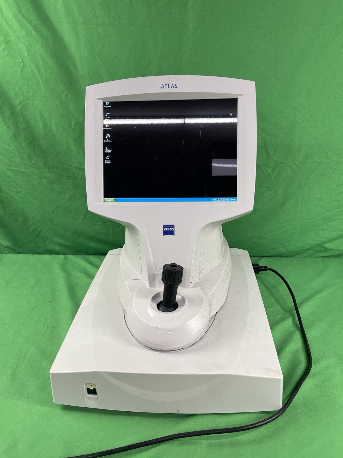 Zeiss Atlas 9000 Corneal Topographer System w/ Windows XP