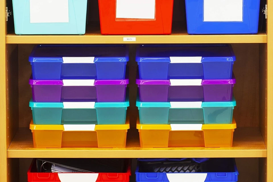 Transparent Project Box, Plastic, 15.25x13.25x3.25", 5-Pack - Image 4 of 4