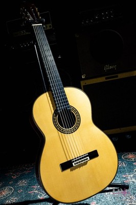 Juan Hernandez Maestro Pine/Jacaranda 650Mm / 2023