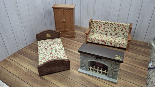 Maple Town Story Calico Critters Sylvanian Families Vintage Living & Bedroom