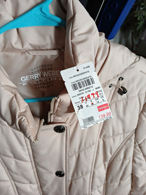 Gerry Weber Edition Women s Beige Quilted Hooded Mid-Length Button Jacket 38