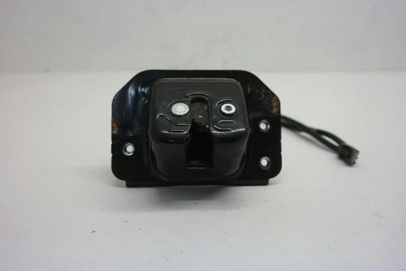 Actuador de bloqueo de tapa de maletero Ford Edge 2008 Foto 4 de 4