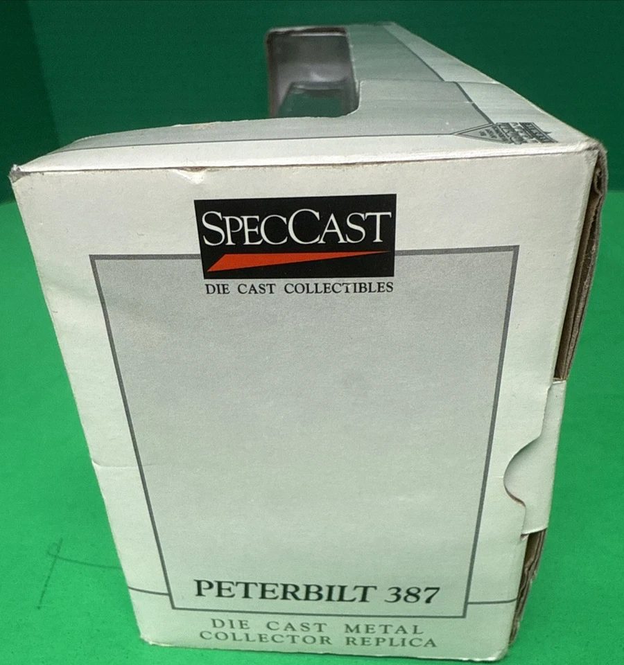 SpecCast 1:64 Die Cast Peterbilt 387 Case Flag Tractor Trailer New in Box - Image 4 of 4
