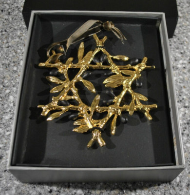 Michael Aram Olive Branch Star Ornament #132423, New in box