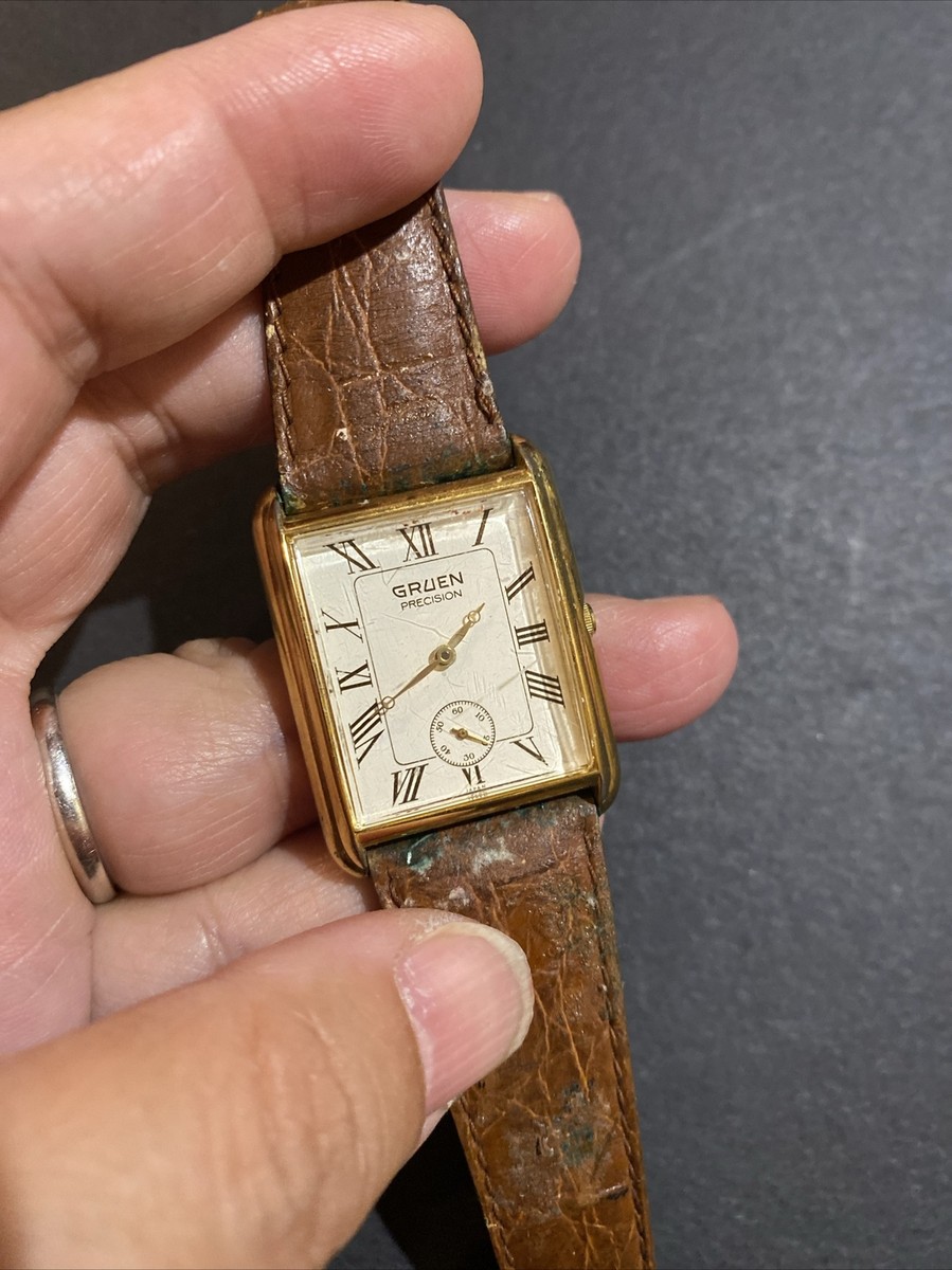 CLASSIC VINTAGE GRUEN Precision Tank GOLD TONE QUARTZ WATCH  display picture 2