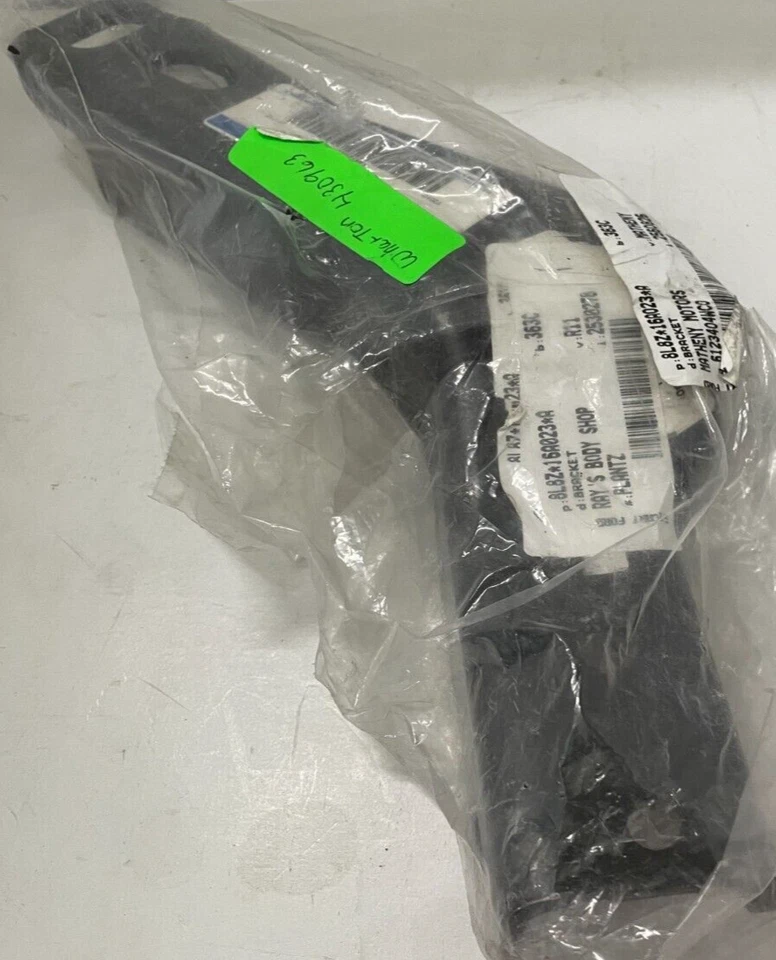 08-12 FORD ESCAPE PARACHOQUES SOPORTE P/N 8L8Z-16A023-A RH MERCURY MARINER OEM Foto 4 de 4