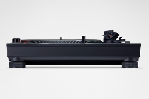 TECHNICS SL 1210 MK7 GIRADISCHI TRAZIONE DIRETTA DJ NUOVO GARANZIA UFFICIALE - Foto 7 di 9