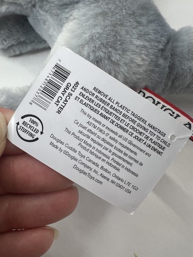 2 Purina Promo Plush Cats By Douglas Scatter The Grey Cat, Maps The Calico Cat - Picture 12 of 13