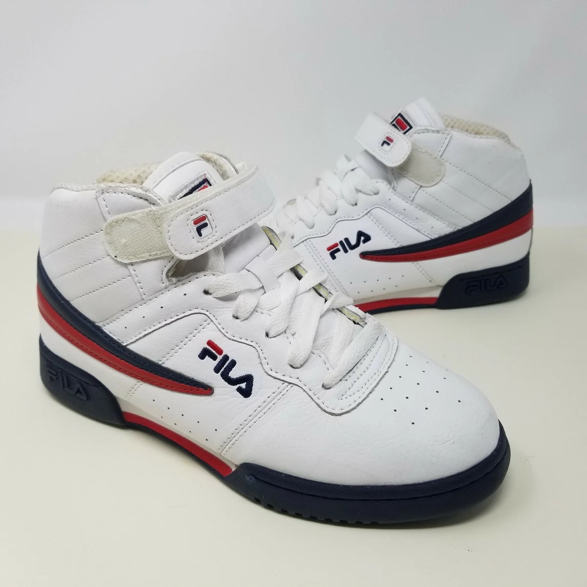 Makkelijker maken tent native Fila Boys Shoes Size 5.5 / White/ Navy Blue/ Red / Retro / High Tops | eBay