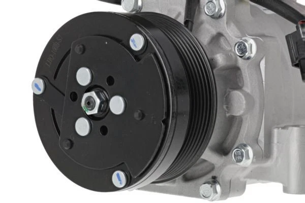 Compressor, air conditioning valeo for HONDA CR-V III 2.0 i-VTEC 813119 - Image 3 of 4