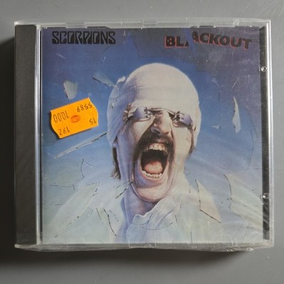 Scorpions - Blackout