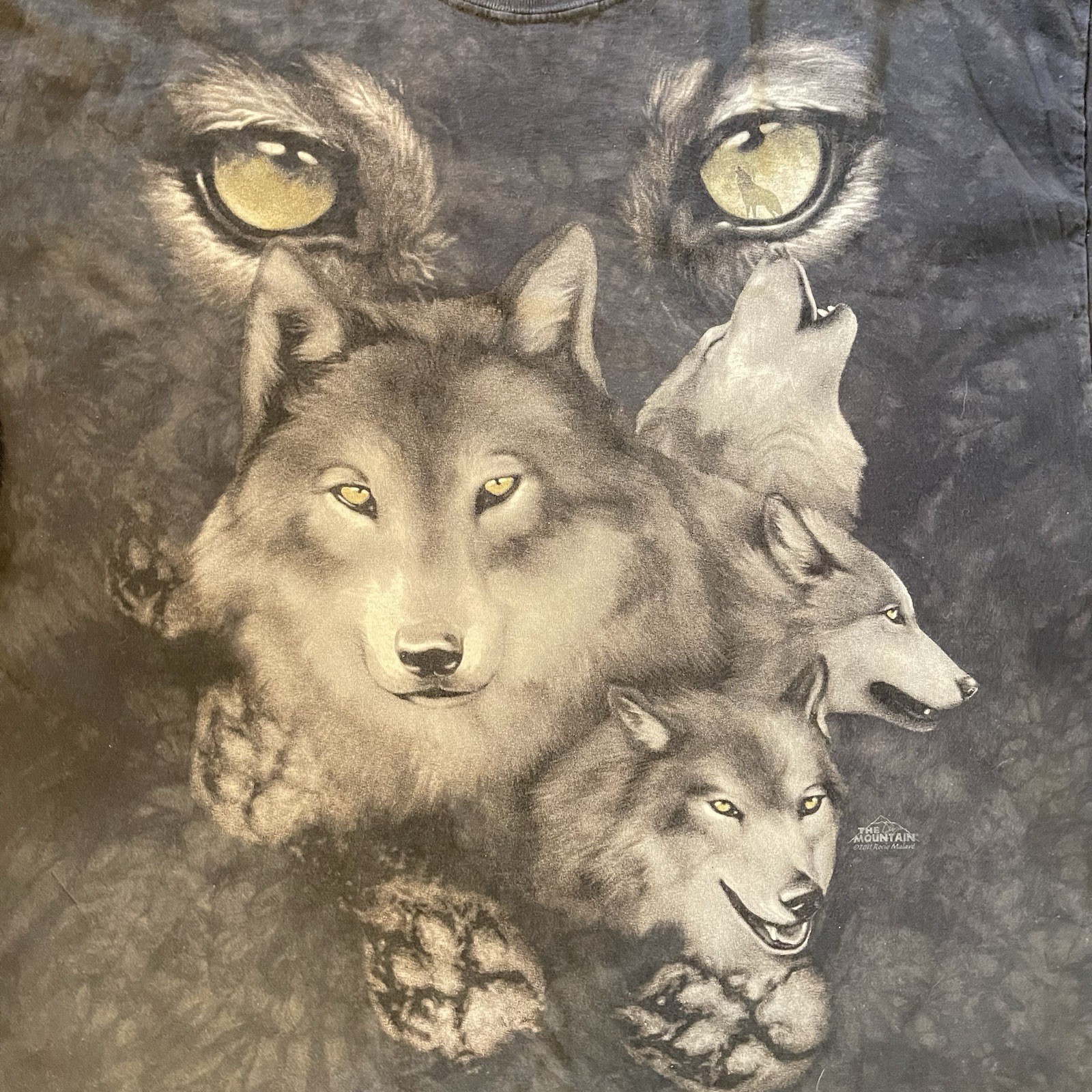 The Mountain - Wolf Eyes Tshirt - Howling- 2XL- Faded Black