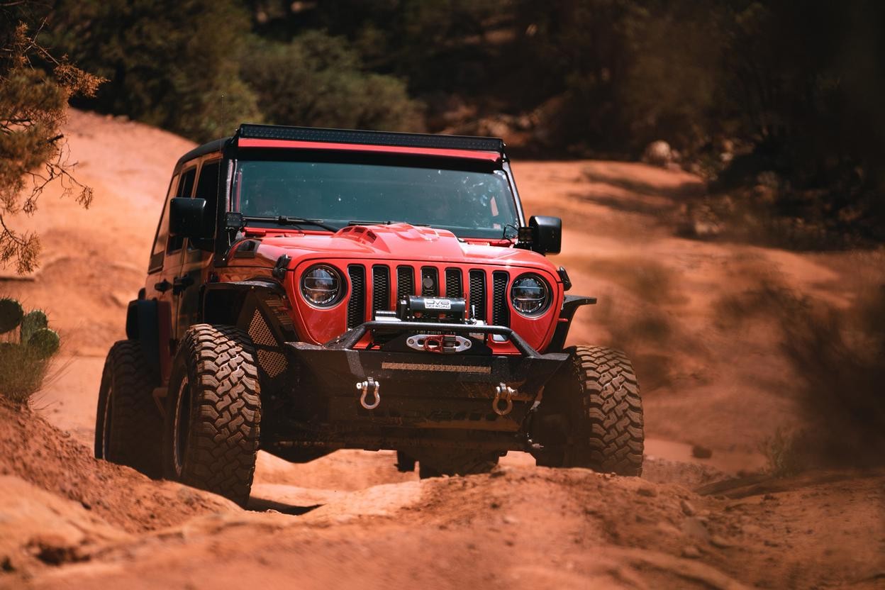 Headlight for 2020-2021 Jeep Gladiator