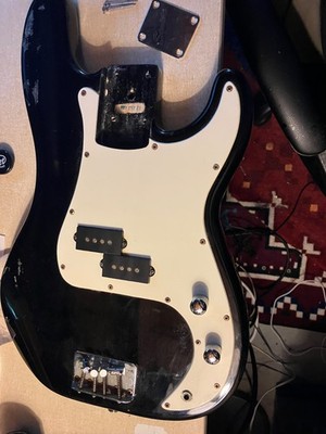 Fender Squier Sonic Precision P BASS BODY, Bass Guitar Black