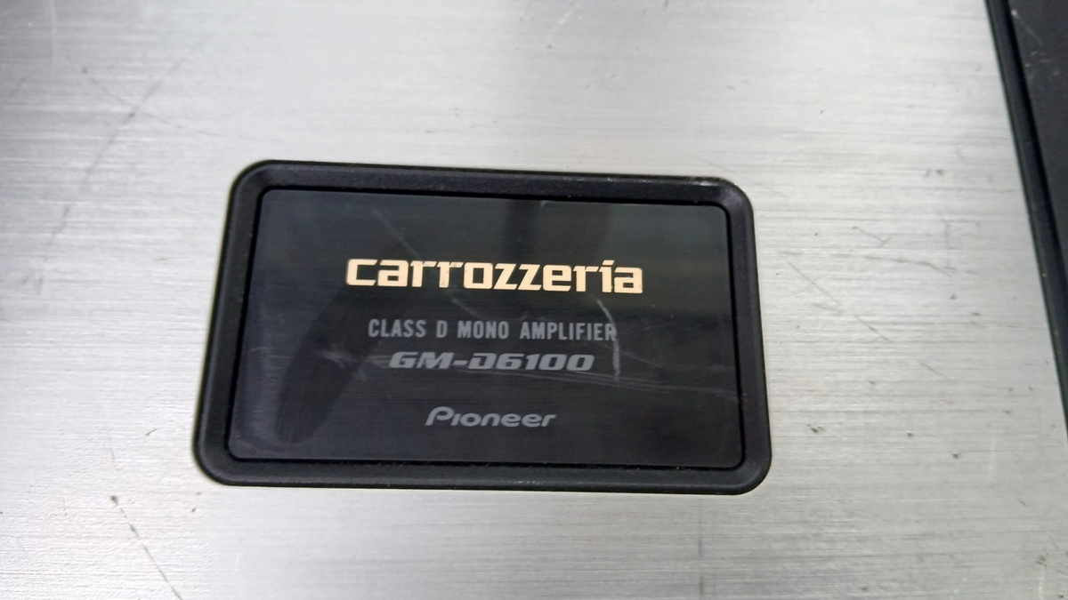 Pioneer carrozzeria 1ch アンプ　GM-D6100 Pioneer Carrozzeria Power Amplifier GM-D6100 Maximum output 150W