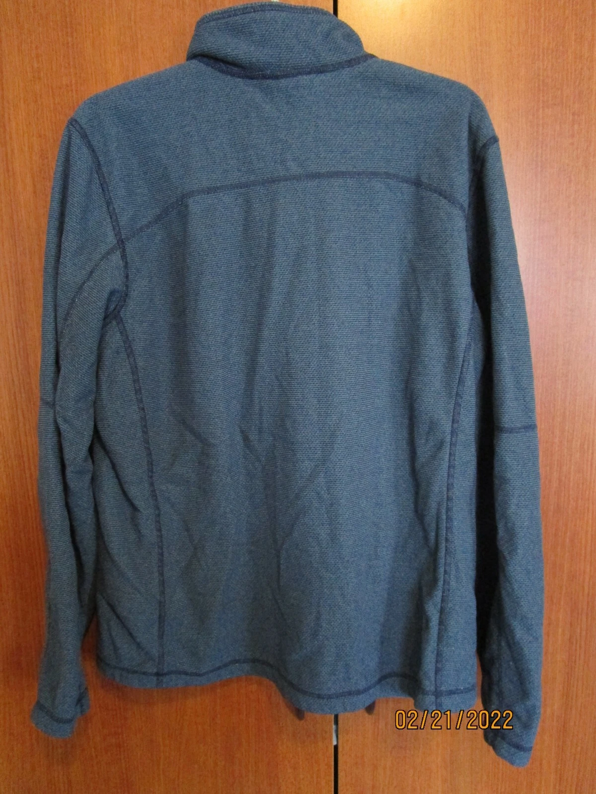 north-face 100% polyester chest 48 length 28 jacket