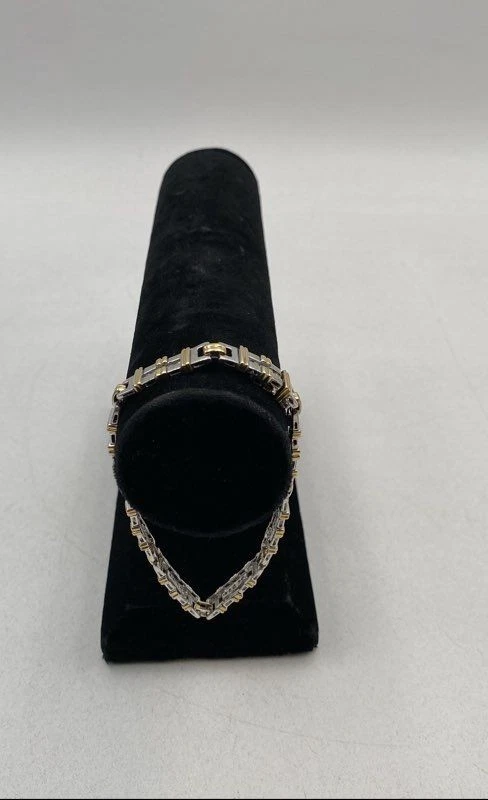 Silver And 10k Gold Diamond Tennis Bracelet 8.5" 18.83 Grams - Image 2 of 4