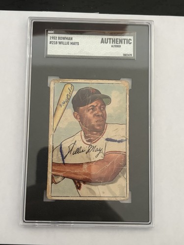1952 Bowman #218 WILLIE MAYS Baseball Card SGC Authentic Good Centering