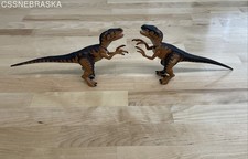 Kenner Jurassic Park 2 Velociraptor Dinosaurs Strike Jaws Raptor Figure JP03 Toy
