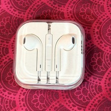 Genuine OEM Apple EarPods Wired Earbuds 3.5mm Jack w/ Hard Storage Case A1472