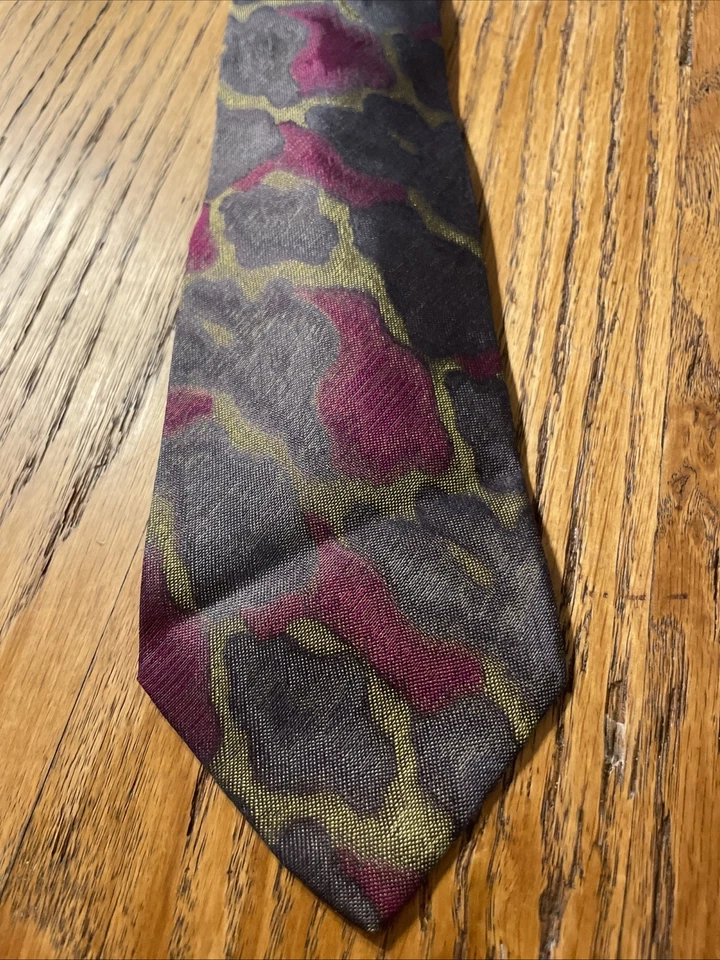 Corbata abstracta de seda Andrew Fezza usada en excelente estado de colección hecha en Italia Foto 2 de 4