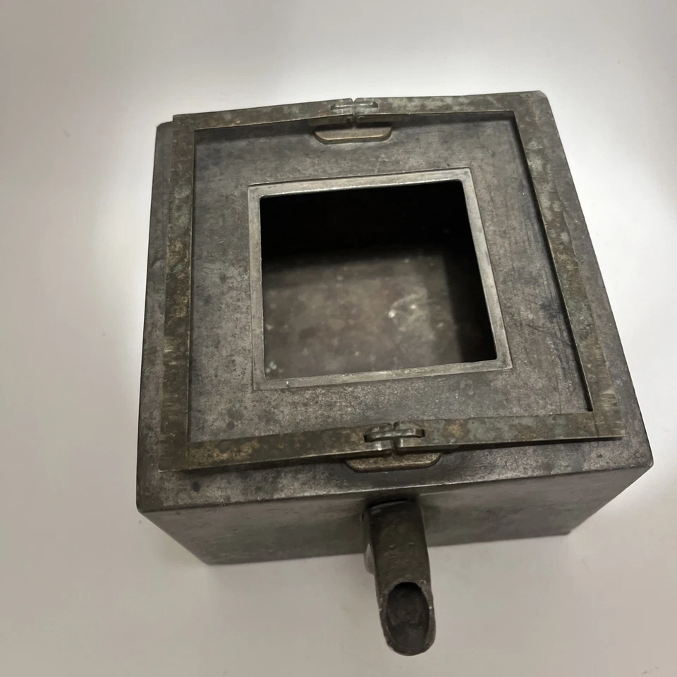 Японский антикварный металлический подогреватель для саке периода Эдо - Изображение 4 из 4