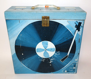 Vintage 12" LP Vinyl Record Carry Case - Looks like Turntable - Storage Box