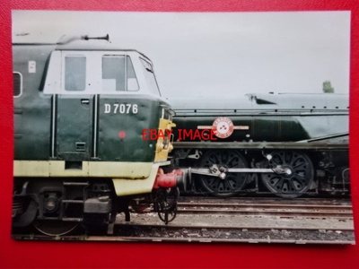 PHOTO HYMEK LOCO NO D7076 & MERCHANT NAVY LOCO CANADIAN PACIFIC | eBay