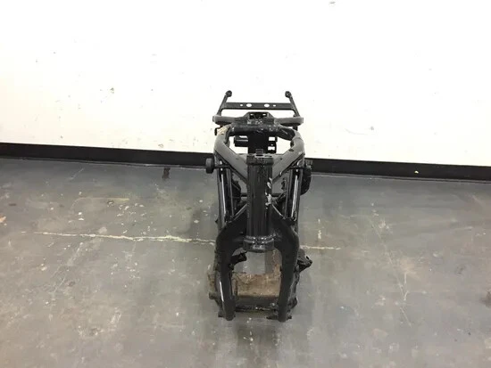 Main Frame Chassis 2003 Suzuki Intruder Volusia 800 VL800 2962A — 第 4/4 张图片