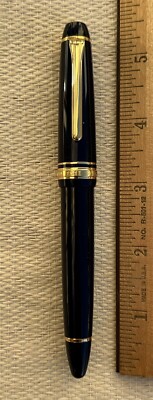 Nice Sailor Fountain Pen, Japan, Midnight Blue, 21K 875 Gold Nib