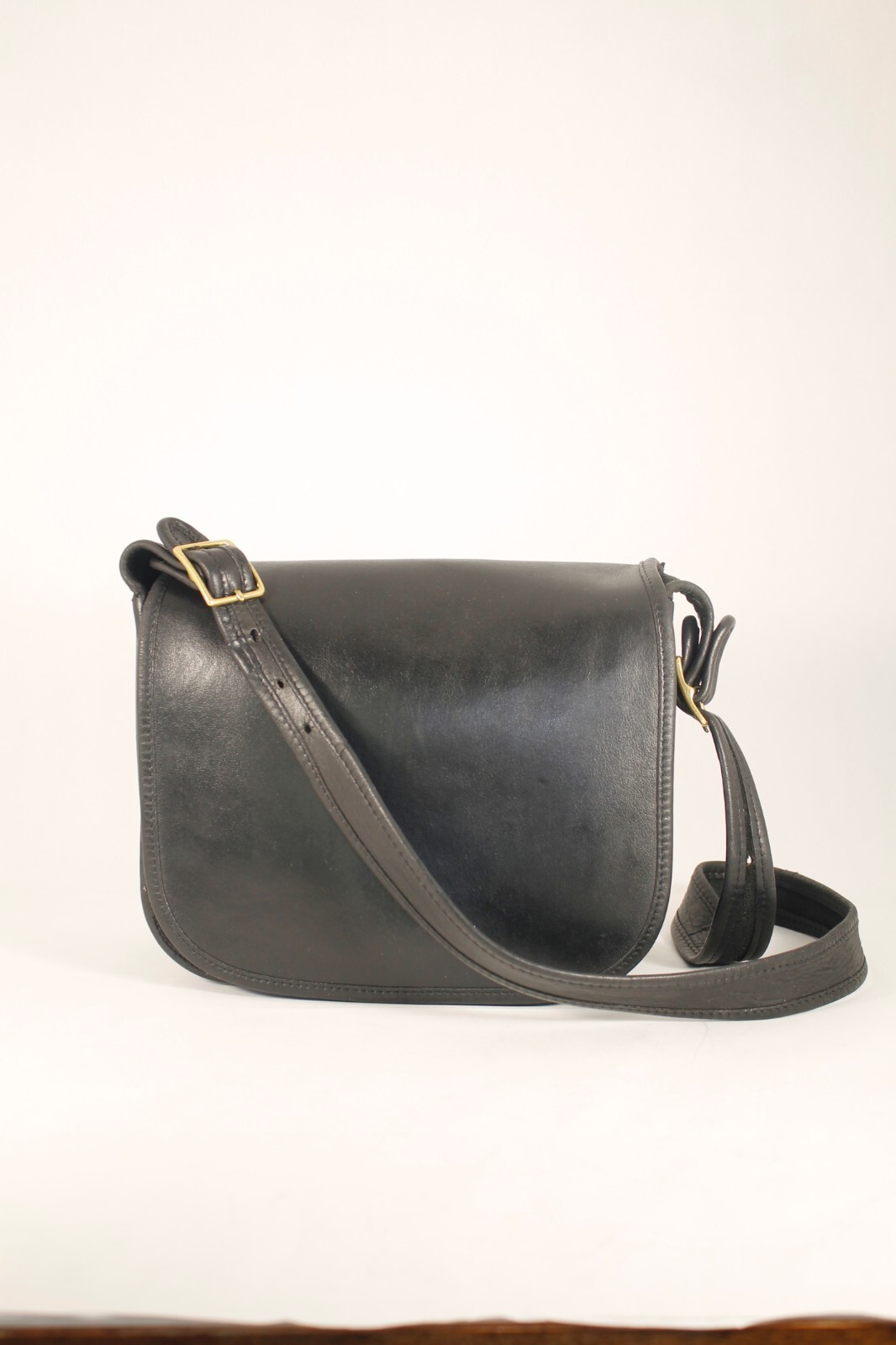 Original 1970's Coach NYC Classic Shoulder Bag Vint… Gem