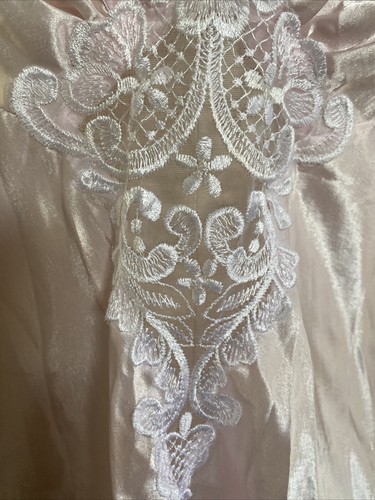Vtg. APPEL Pink Silky Nightgown With White Lace Size Medium Lingerie Sleepwear - Picture 4 of 15