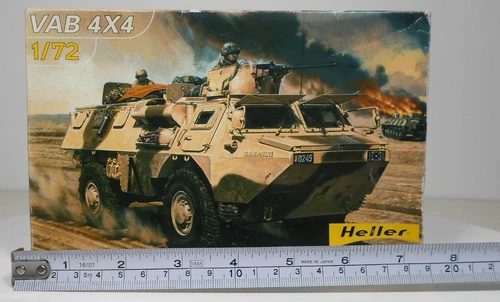 HELLER VAB 4x4 ARMORED AMPHIBIOUS VEHICLE 1:72 # 79898 MODEL KIT MIB UNBENUTZT - Bild 2 von 12