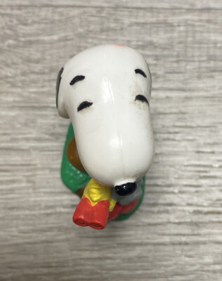 Vintage Snoopy Woodstock Golf Figure United Feature Syndicate 2